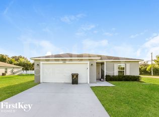 1985 SW Beekman St, Port Saint Lucie, FL 34953