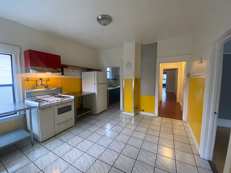 3010 Martin Luther King Jr Way — Photo 20