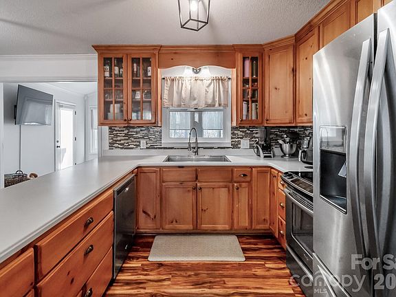 4th image of 127 Possum Rd