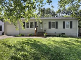 17913 E 12th St N, Independence, MO 64056