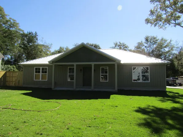 306 W Orange St, Fitzgerald, GA 31750