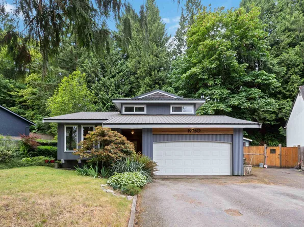 19750 Wildwood Cres N, Pitt Meadows, BC V3Y 1M4