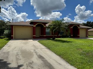 4525 26th St SW, Lehigh Acres, FL 33973