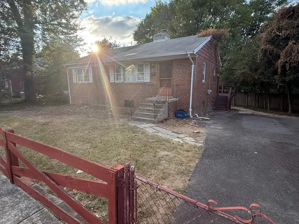 10118 Dwight Ave, Fairfax, VA 22032