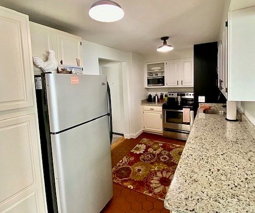 5th image of 11 Dorchester St APT 4