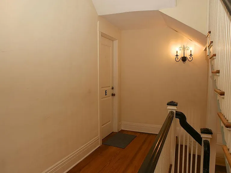 817 N Elm St #E — Photo 13