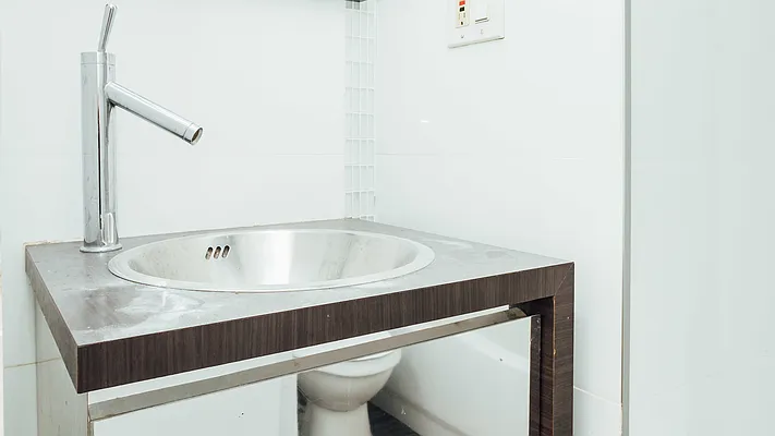 Rented by Nooklyn NYC LLC | media 25