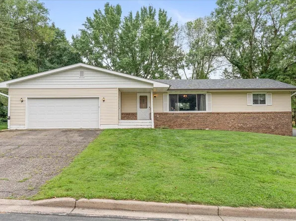 1280 3rd St, Hammond, WI 54015