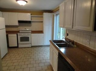 39 Annandale Rd #1, Newport, RI 02840