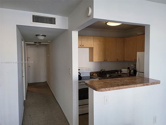 2nd image of 6801 Indian Creek Dr APT 306