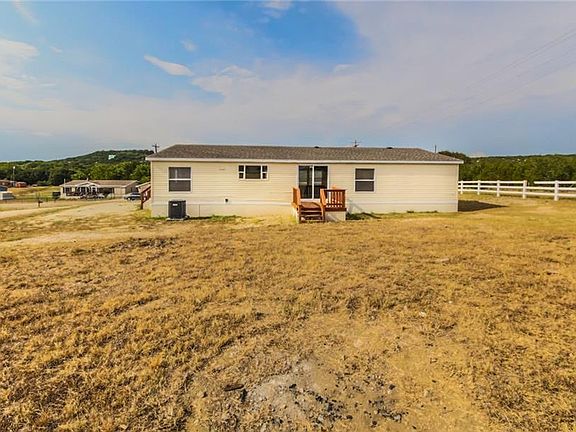 3rd image of 1501 Quail Creek Dr