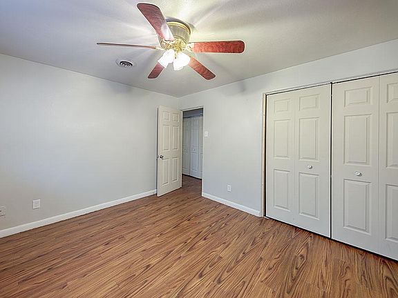 4th image of 2030 Goodale Ave