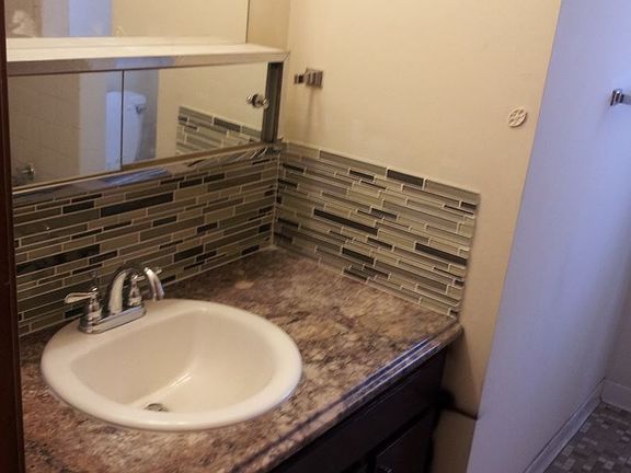 2nd image of 4957 Cuming St APT 5