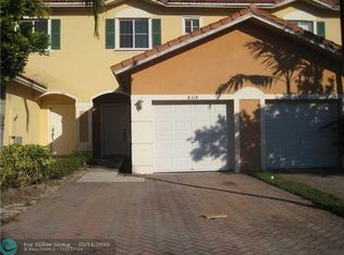 8318 Santa Monica Ave, Fort Lauderdale, FL 33321