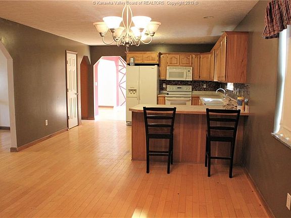 4th image of 5407 Melwood Dr