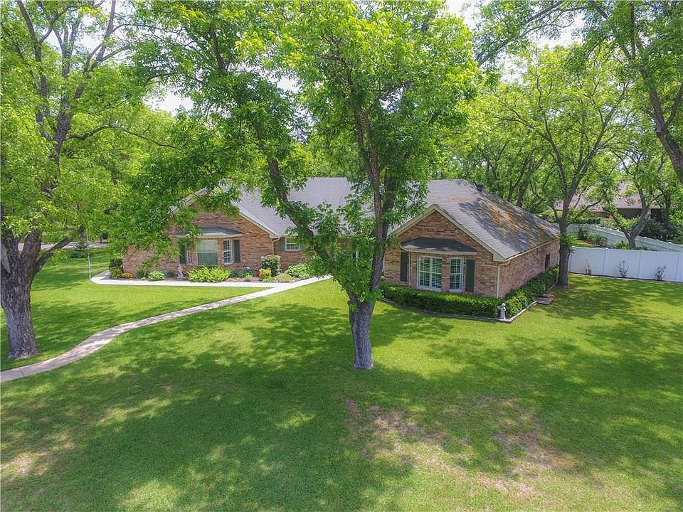 1st image of 6007 Nutcracker Dr
