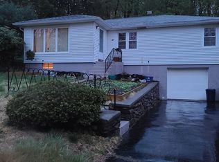 45 Westview Rd, Worcester, MA 01602