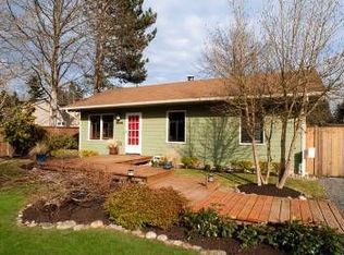 16034 28th Ave NE, Shoreline, WA 98155