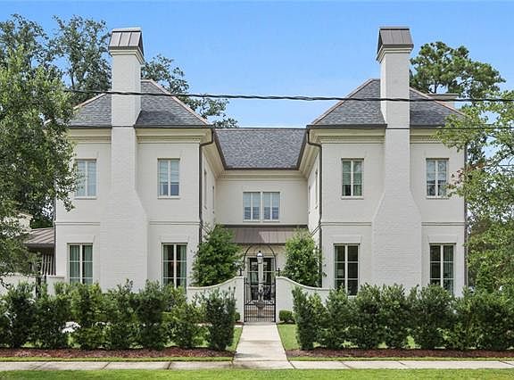3rd image of 222 Sycamore Dr