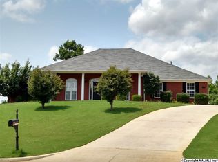 136 Amber Way, Decatur, AL 35603