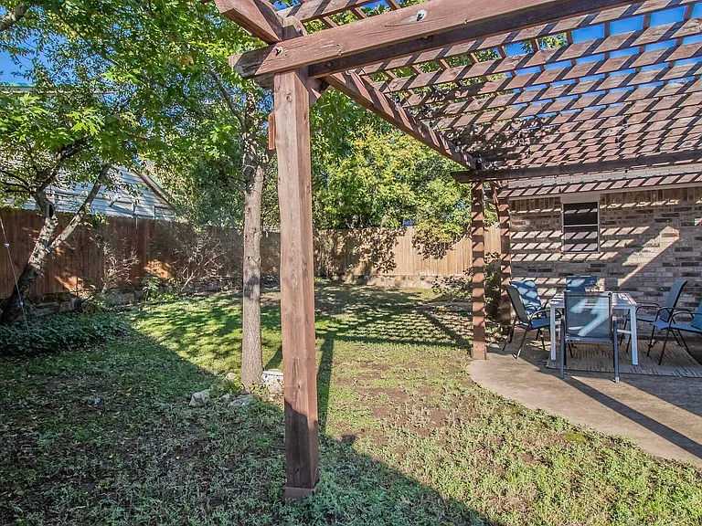 436 Hillside Dr — Photo 30