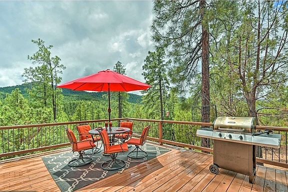 New grill not shown in photo. The views are unmatched and directly toward a fire tower to which you can hike.