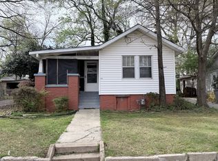 544 Lake Dr, Hapeville, GA 30354