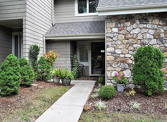 2nd image of 6418 Brandonwood Ct