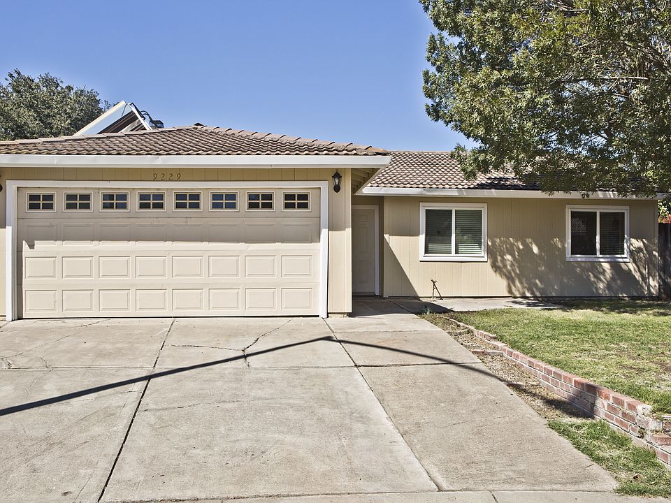 1st image of 9229 Cherbourg Ct