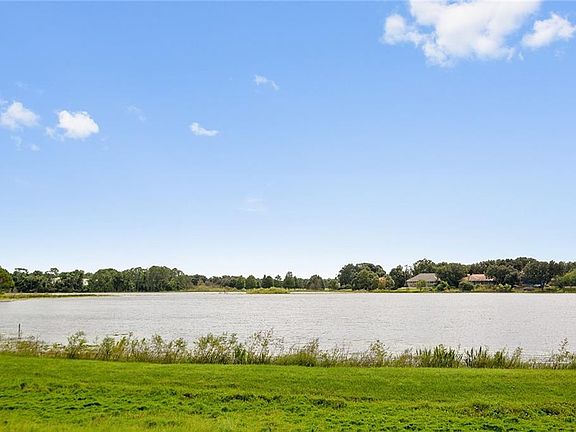 4th image of 1361 Tadsworth Ter