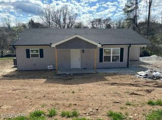 109 Wealdwood Dr, Clinton, TN 37716