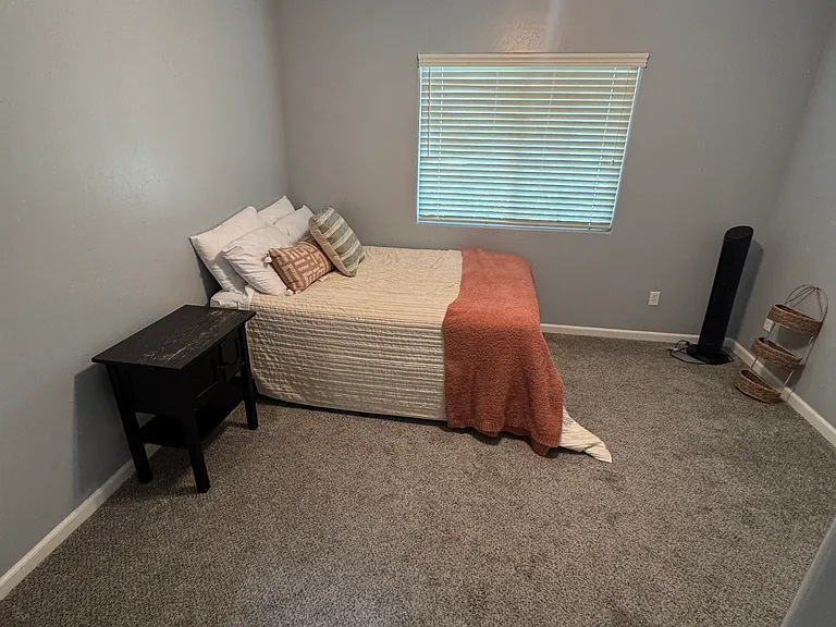 3010 S Cedar St — Photo 4