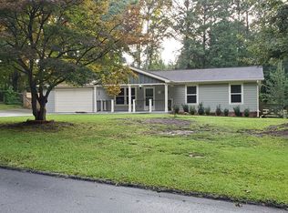 8999 Leaf Ln, Lithia Springs, GA 30122