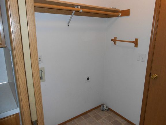 5th image of 15332 To 15334 Berry Valley Dr SE