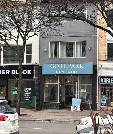 73 King St E #1