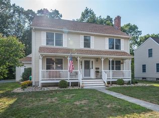 6 Pinecrest Rd, Enfield, CT 06082