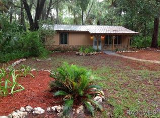 30 60th St, Yankeetown, FL 34498