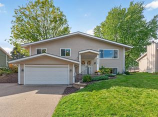 14759 Easter Ave, Apple Valley, MN 55124