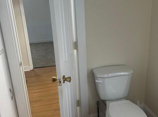62 S Oak St, London, OH 43140