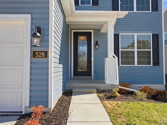 2nd image of 528 Edison Way