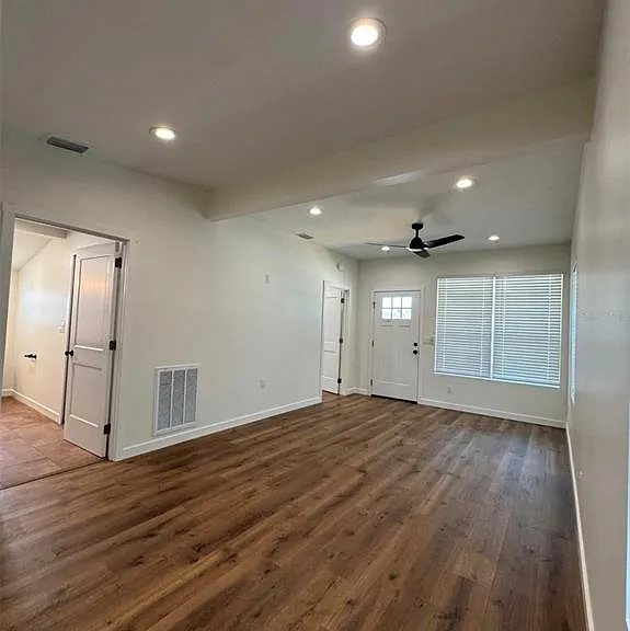 14 Mill St — Photo 12