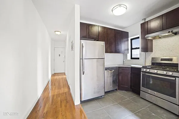 Rented by Corcoran | media 8