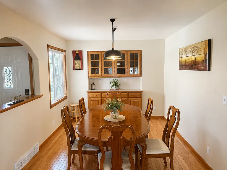 601 Moose Ct — Photo 5