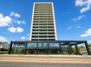 741 King St W #101, Kitchener, ON N2G1E3