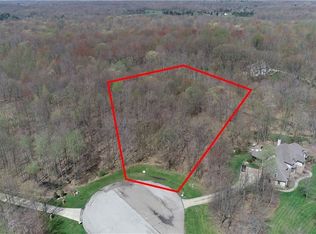 12 Huntington Way, Aurora, OH 44202