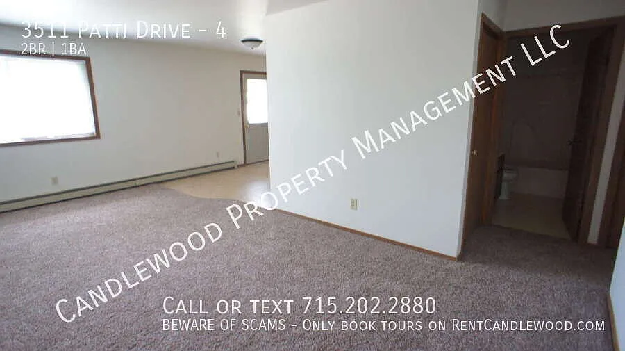 Upper 2 Bedroom Available in Plover, WI - Available Now! — Photo 4