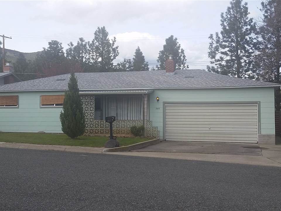1st image of 748 Pioneer St