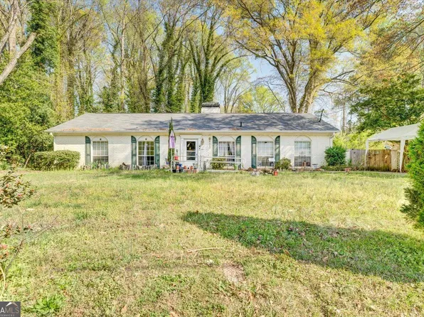 4184 Indian Forest Rd, Stone Mountain, GA 30083