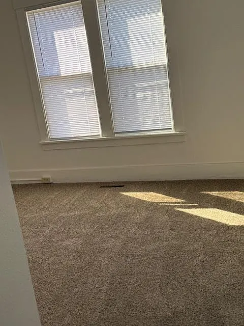 Unit Photo - 206 N 3rd St #C