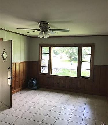 3rd image of 44013 Conway St